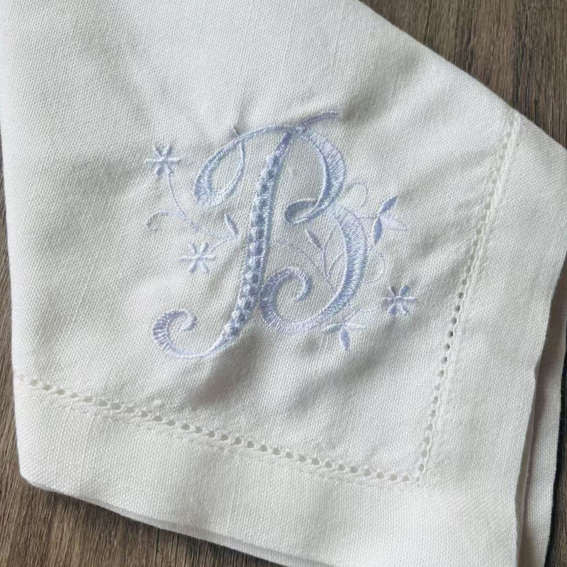 2Pcs Flower Letter Embroidery  - Monogrammed Handkerchief ulasan dan harga